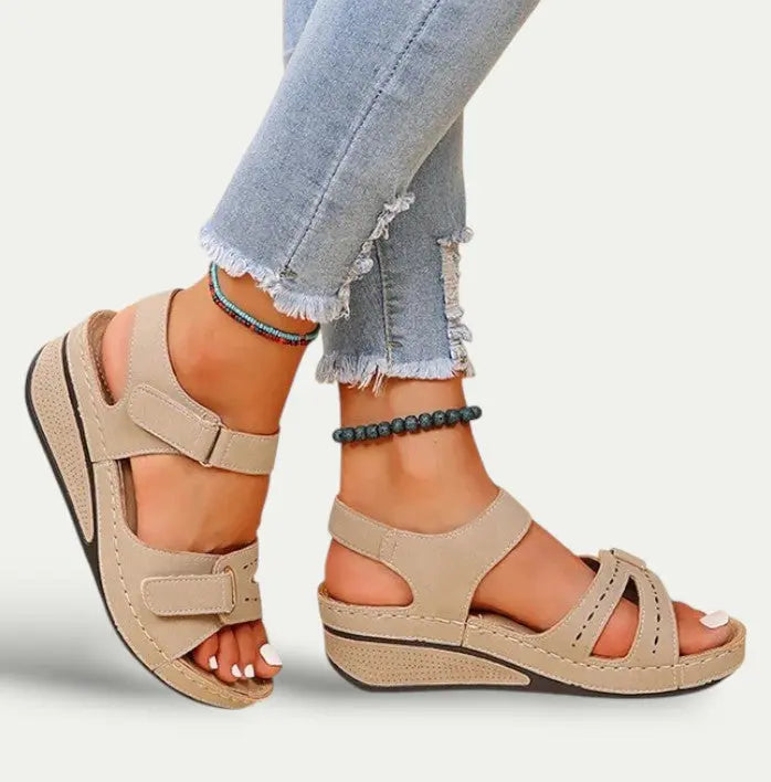 Comfortable Flat Summer Leather Sandals