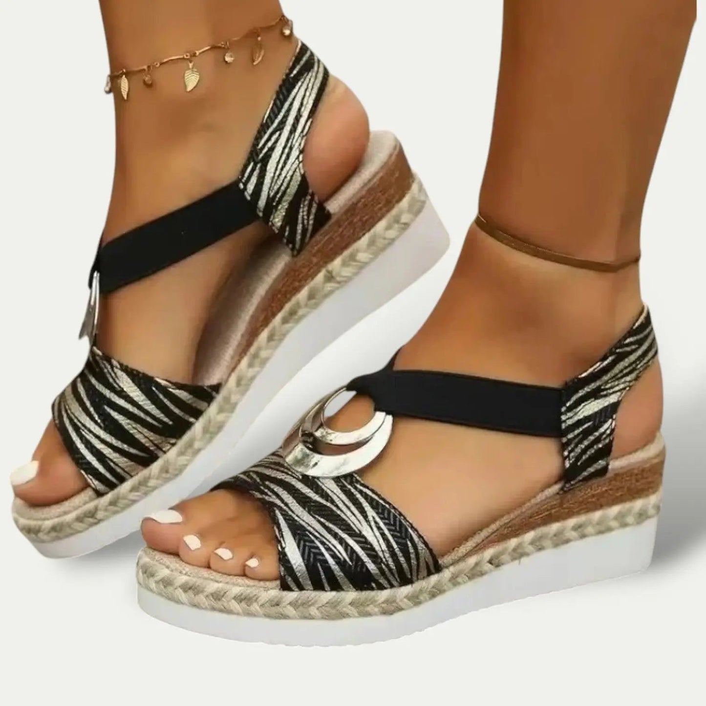 Comfortable Women's Sandals With Low Block Heel