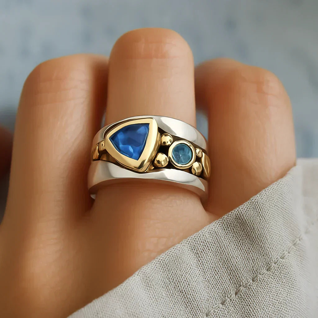 Antique Style Navy Blue Stone Ring