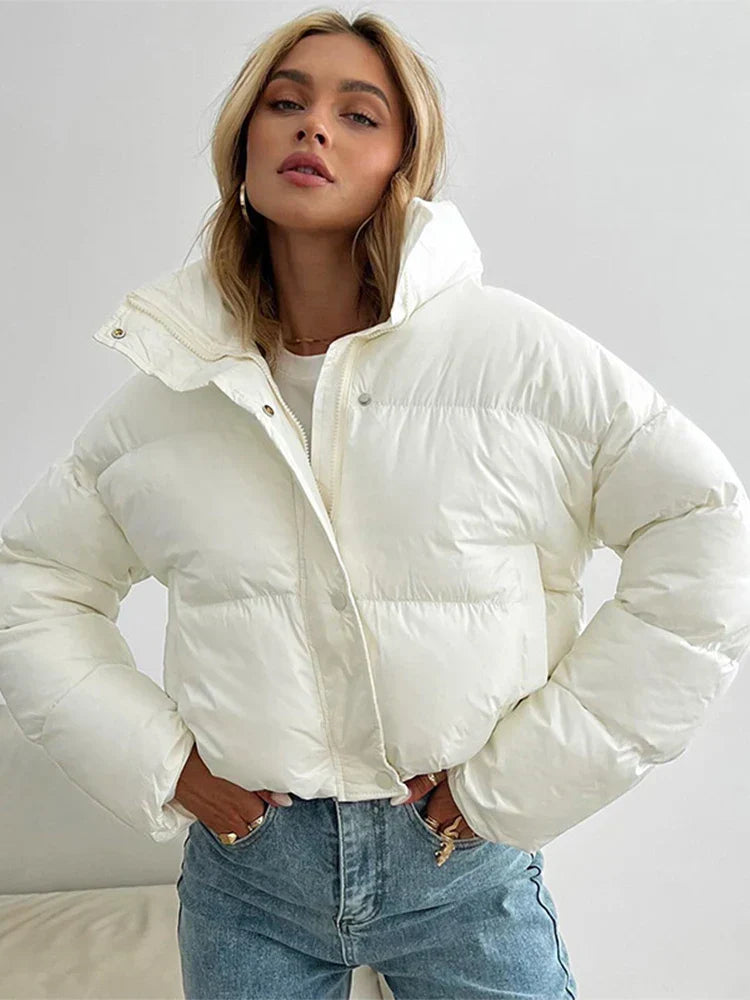 Women's Short Puffer Coat with Zip and High Neck - Nocini