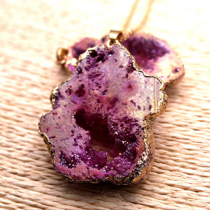 Natural Crystal Geode Pendant - Gaia-Amethyst-Nora Luxe