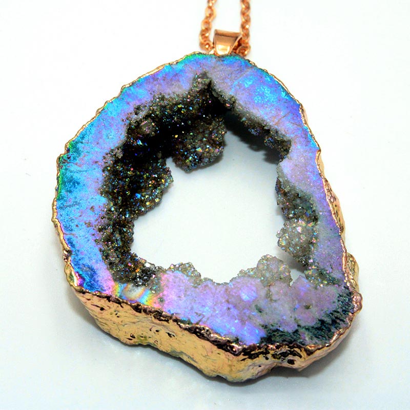 Natural Crystal Geode Pendant - Gaia-Amethyst-Nora Luxe