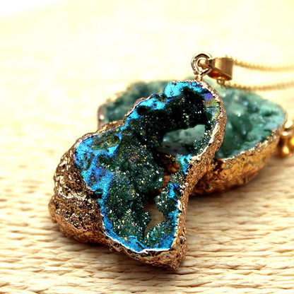 Natural Crystal Geode Pendant - Gaia-Malachite-Nora Luxe